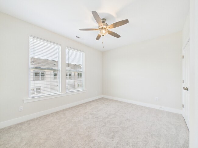 Building Photo - 308 Ferebee Pl