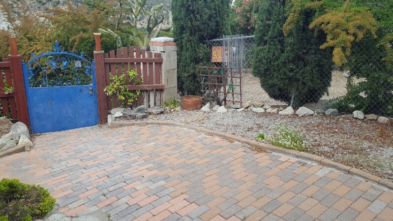 Building Photo - 776 Melody Ln