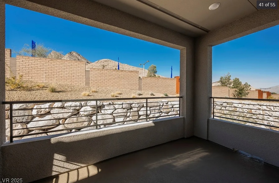 Building Photo - 2487 Altitude St