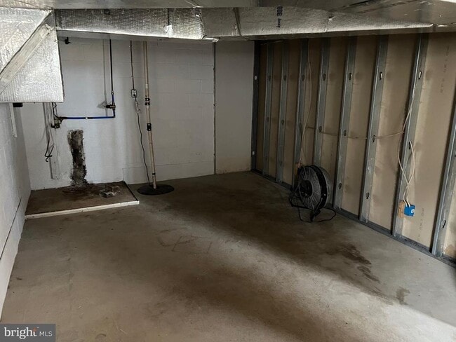 Building Photo - 2504 Butlers Chapel Rd