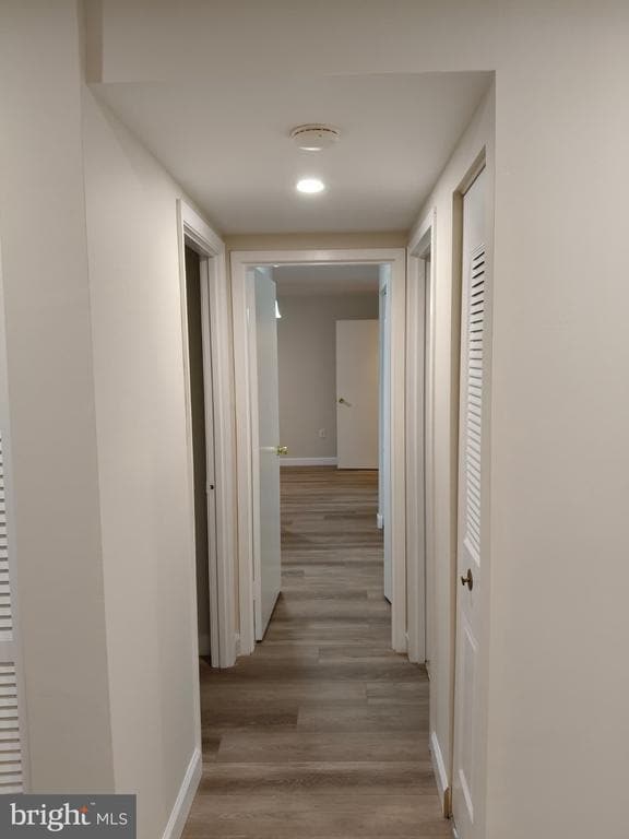 Building Photo - 423 Christopher Ave