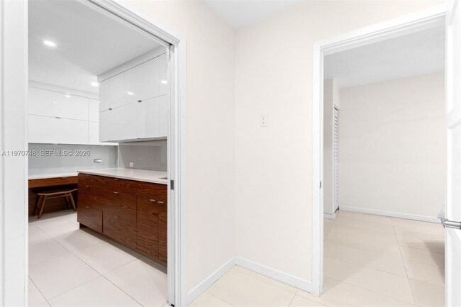 Building Photo - 1525 Diplomat Pkwy