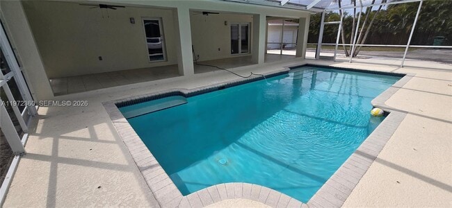 Building Photo - 6500 SW 82nd Ave