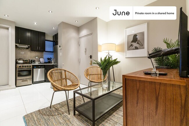 Building Photo - Room in Shared 4 bed/1 bath home in Upper West Side