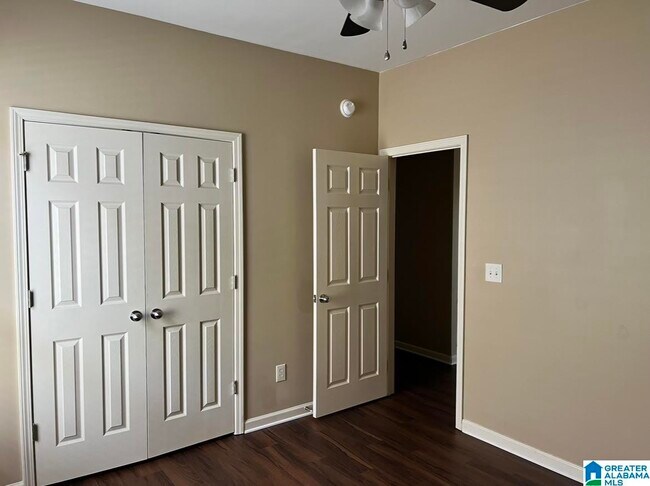 Building Photo - 1004 Medinah Dr