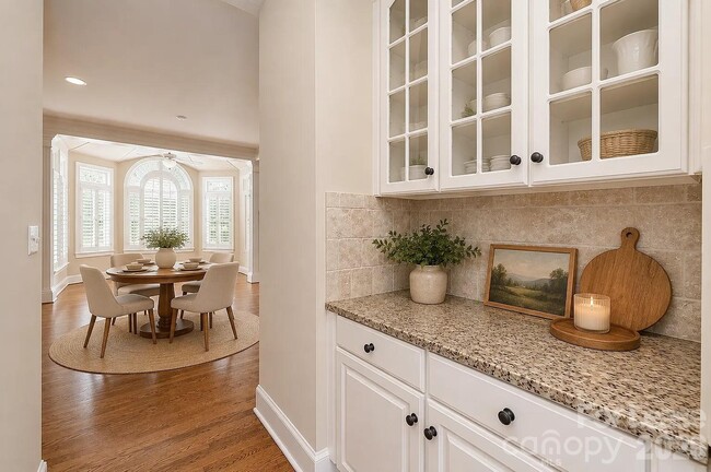 Building Photo - 4811 Old Course Dr