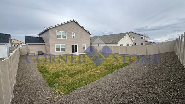Building Photo - Beautiful Home In Nampa!