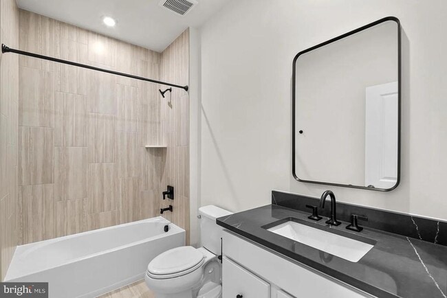 Building Photo - 13916 Aviation Pl