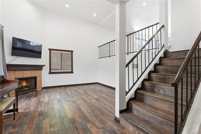 Building Photo - 26128 Alizia Canyon Dr