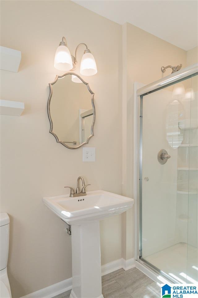 Building Photo - 615 Broadway St