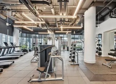 Building Photo - 350 N Canal St