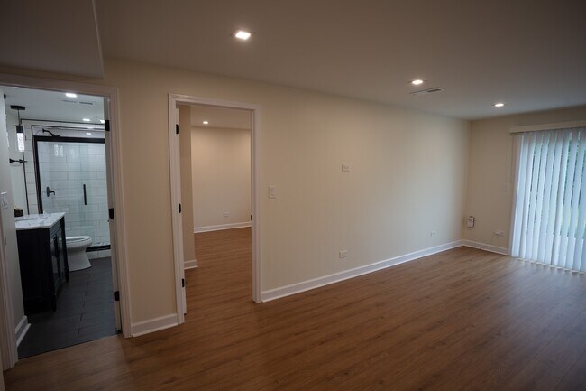 Building Photo - 23045 Ironwood Dr