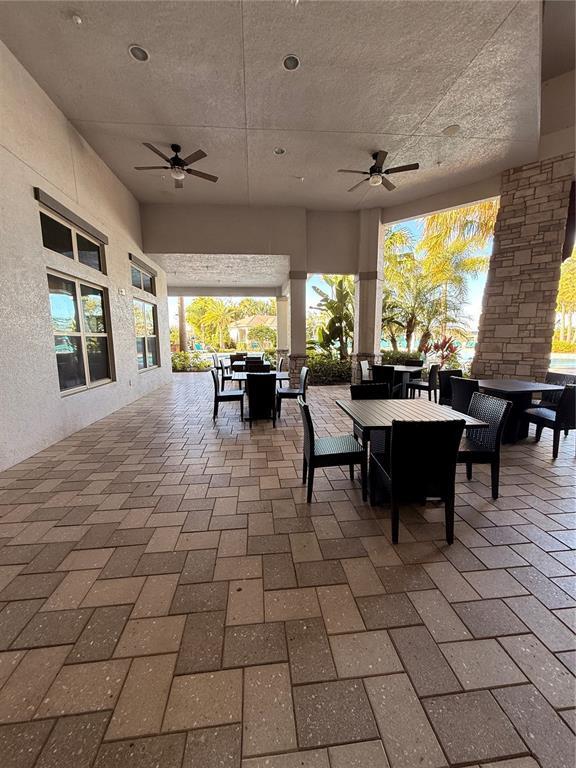 Building Photo - 12012 Holystone St