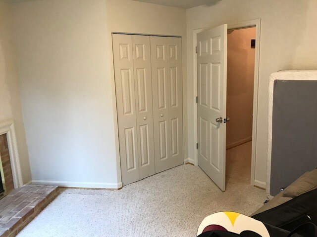 Building Photo - 4410 Washington Blvd