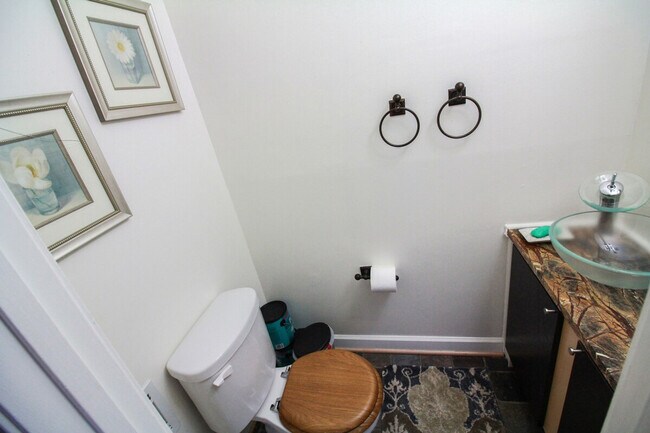 Building Photo - 2304 Hunters Woods Plaza