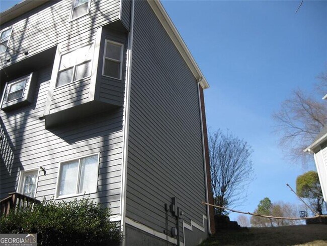 Building Photo - 5465 Derby Chase Ct