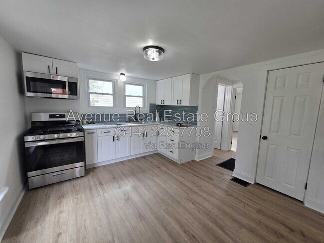 Building Photo - 7721 W Ranken Ave