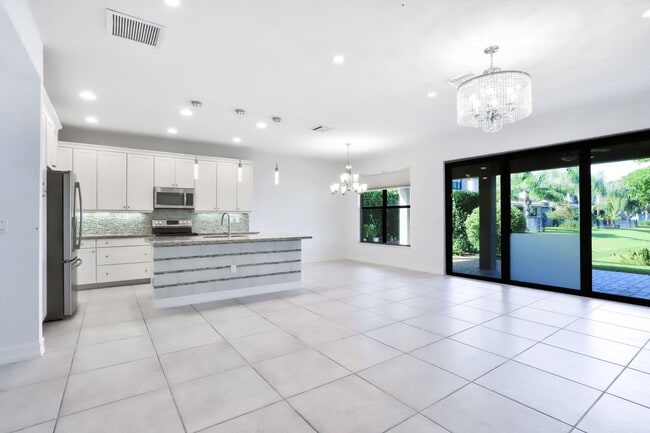 Building Photo - 8101 Ironstone Dr