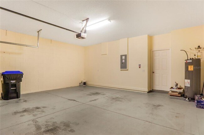Building Photo - 10714 Reams Rd