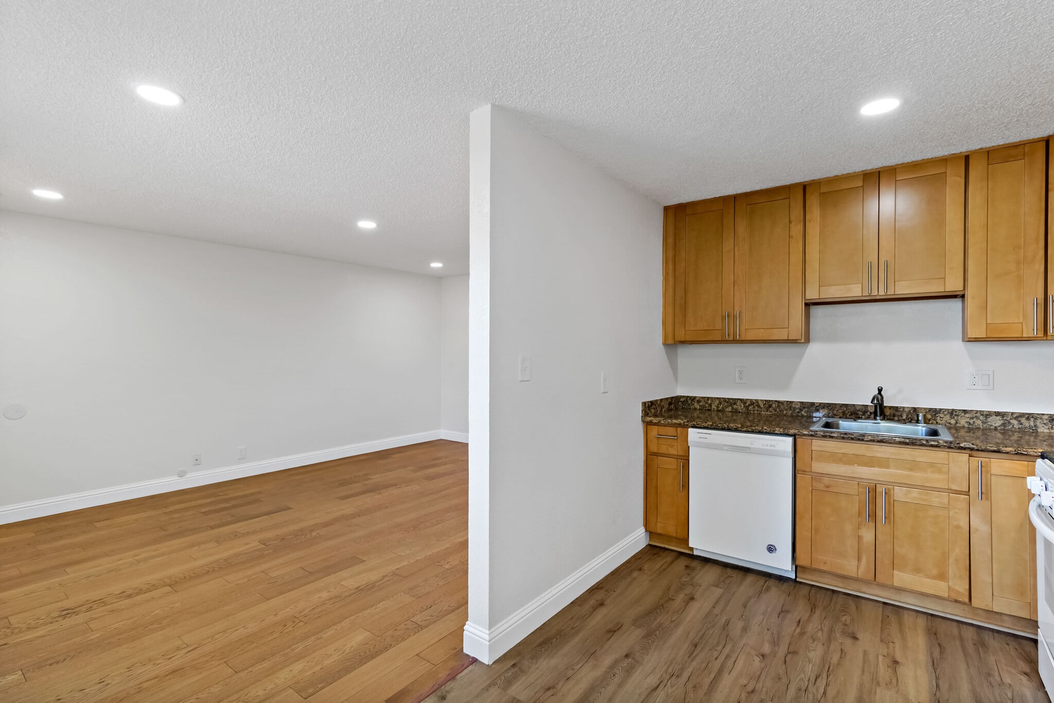 Building Photo - 1141 15th St
