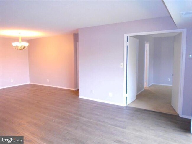Building Photo - 8340 Greensboro Dr
