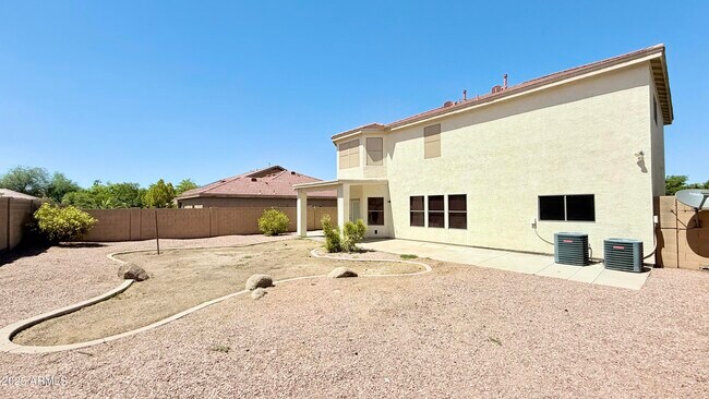 Building Photo - 1313 E Beth Dr