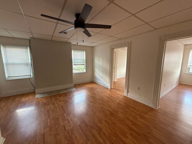 Building Photo - 117 S 22nd St