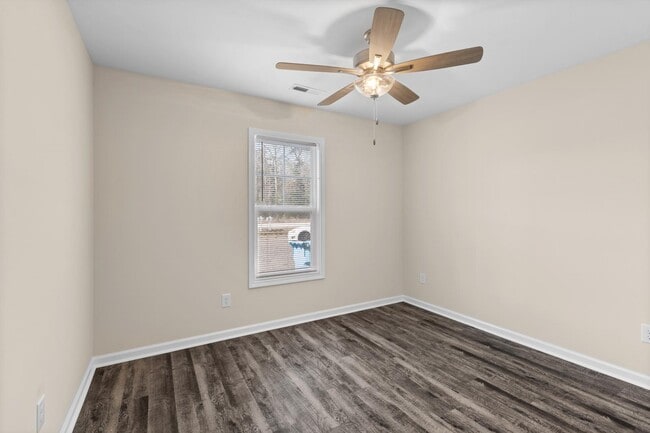 Building Photo - 160 Clayton James Rd