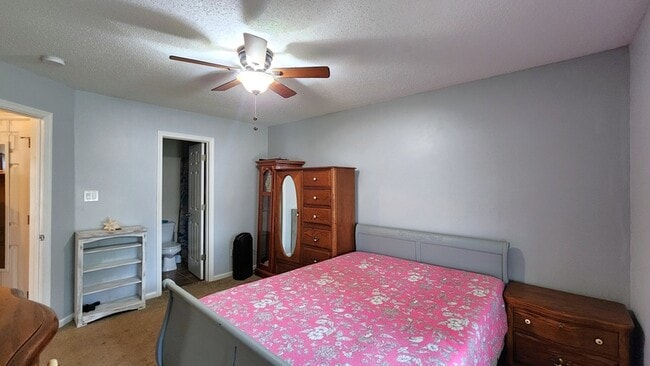 Building Photo - 457 Seahorse Run