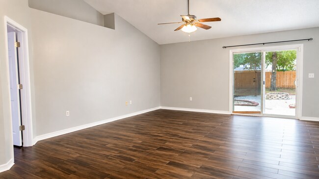 Building Photo - 1248 Jefferyscot Dr