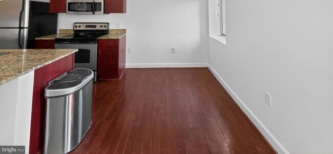 Building Photo - 5405 9th St NW