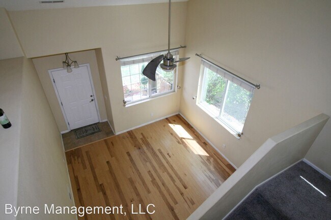 Building Photo - 3 br, 2.5 bath House - 7156 Bonnie Brae Lane