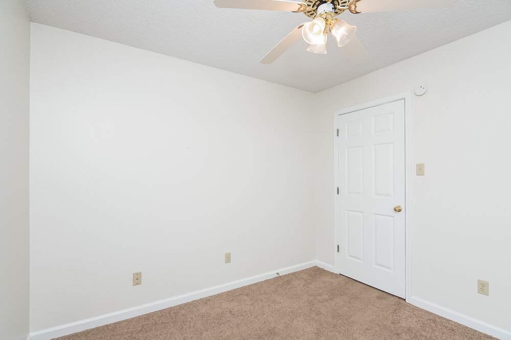 Building Photo - 6940 Brady Hill Dr