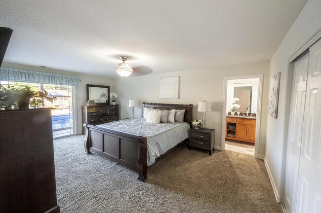 Building Photo - 1915 Washington St