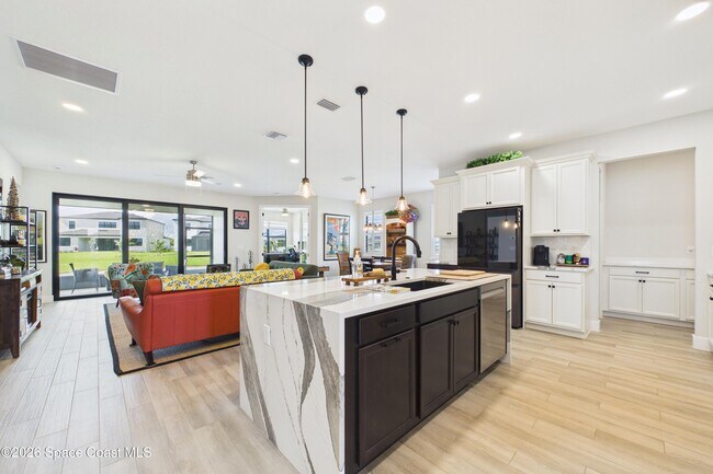 Building Photo - 3323 Toliman Pl
