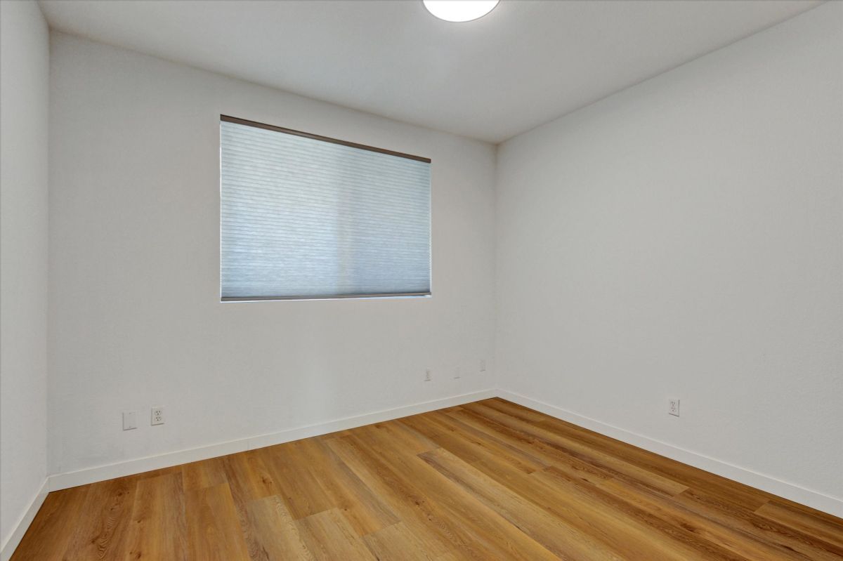 Building Photo - 555 Maine Ave