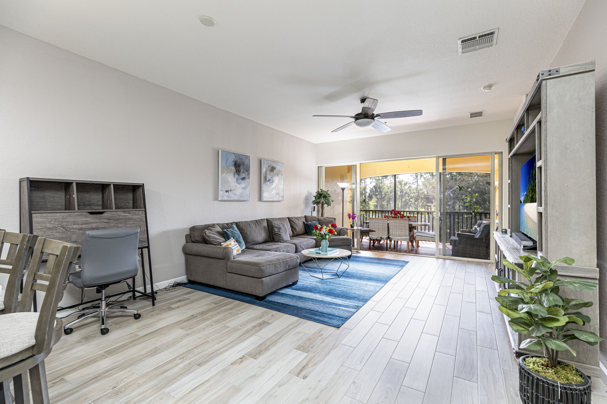 Building Photo - 8641 Piazza del Lago Cir