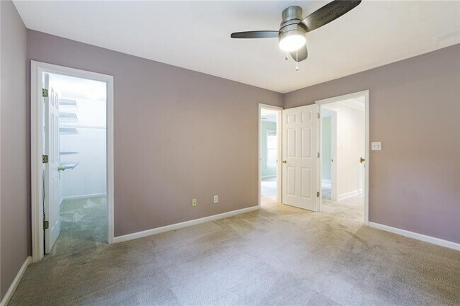 Building Photo - 1167 Druid Walk