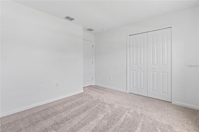 Building Photo - 852 Daring Dr