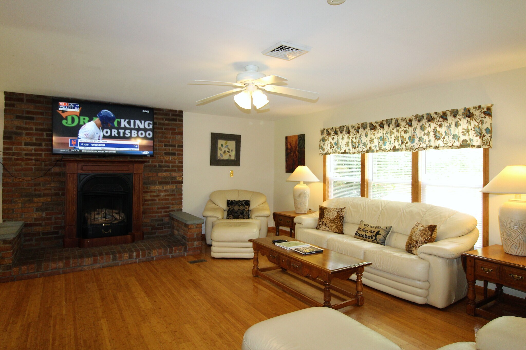 Living Room - 2820 NY-28
