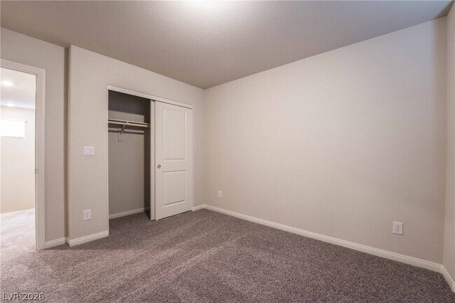 Building Photo - 3827 Andorian Ave