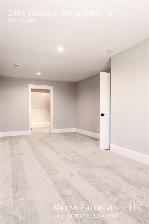 Building Photo - 1088 Veridian Dr