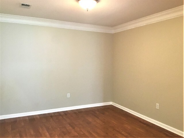 Building Photo - 5650 Truman Cove