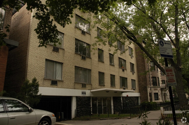 Building Photo - The Briar