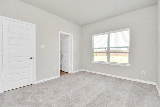 Building Photo - 27115 Newport Trce Ln