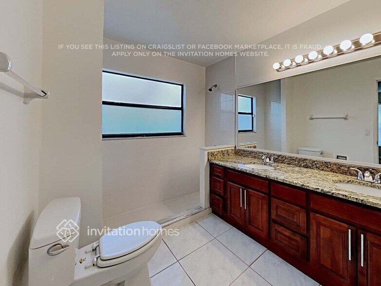 Building Photo - 10806 Scepter Dr