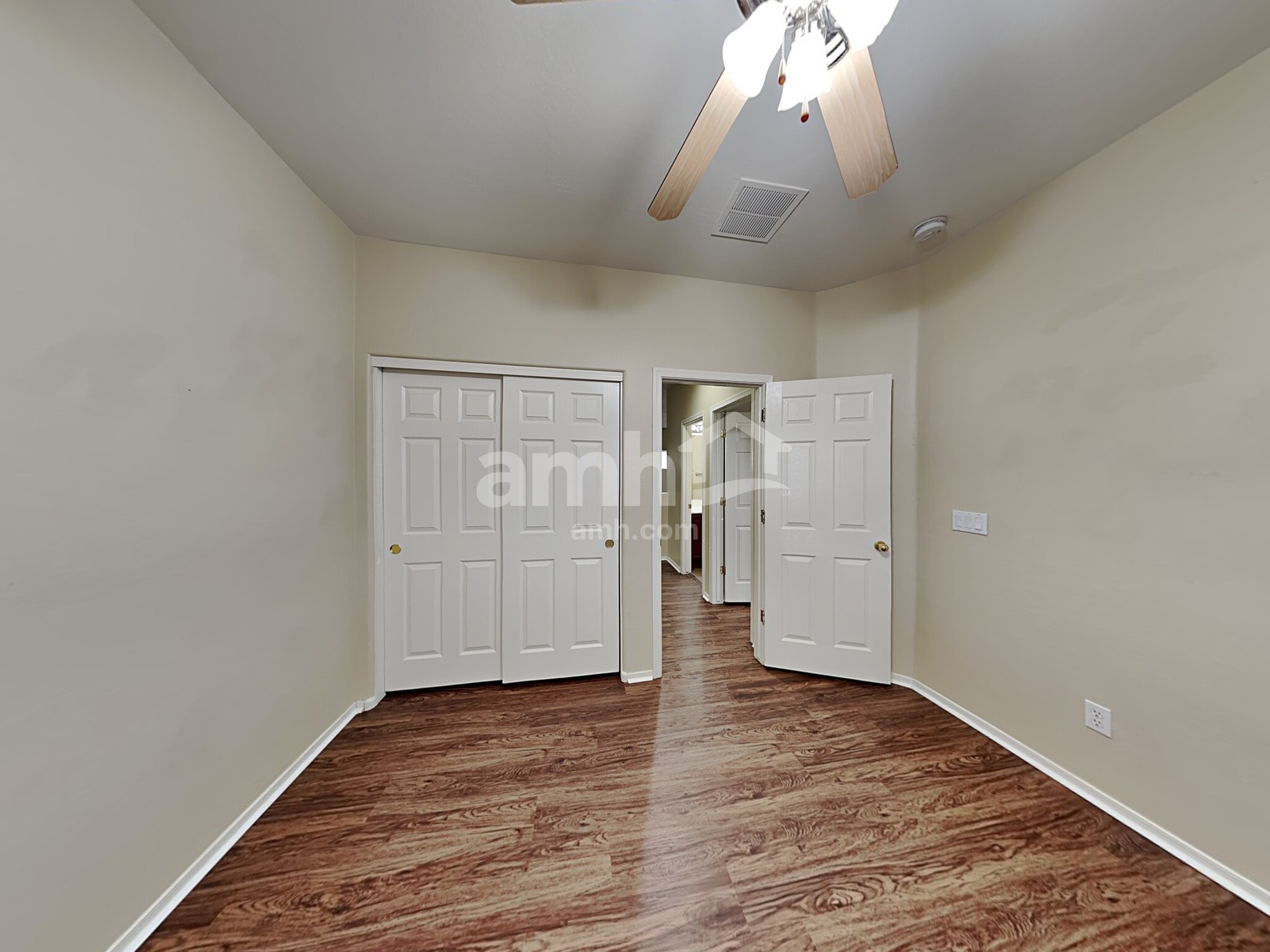 Building Photo - 17646 W Bridger St