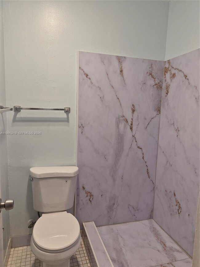 Building Photo - 1752 NW 74th Ave