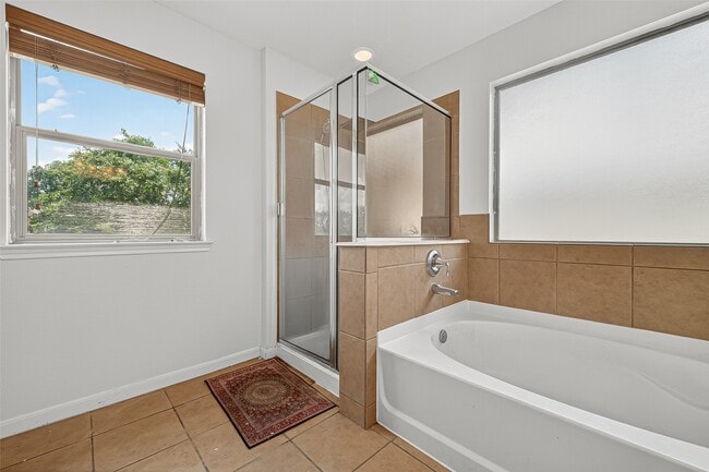 Building Photo - 16547 Lanesborough Dr