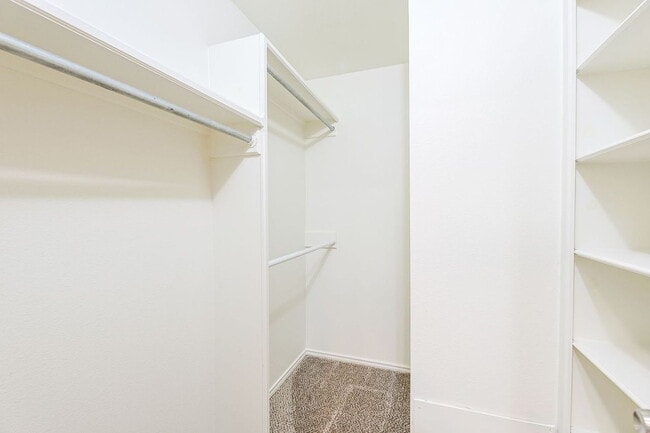 Building Photo - 3 Bedroom with updates